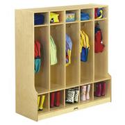 Coat Locker With Step