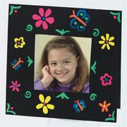 Color Splash!� 3-D Brite Frames Craft Kit (makes 24)